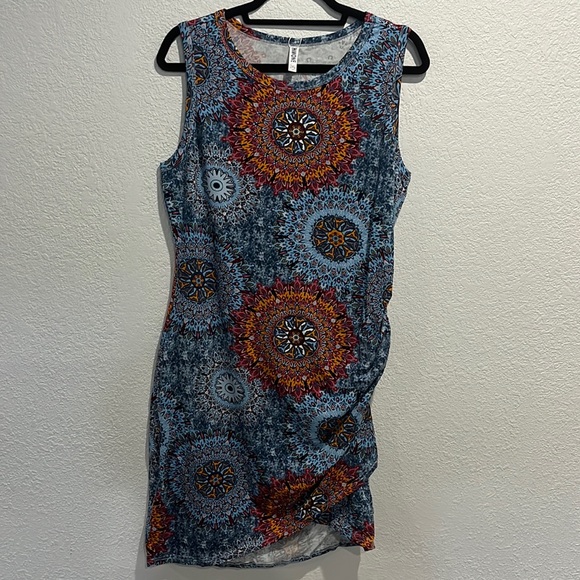 Dresses & Skirts - HiMone sleeveless dress